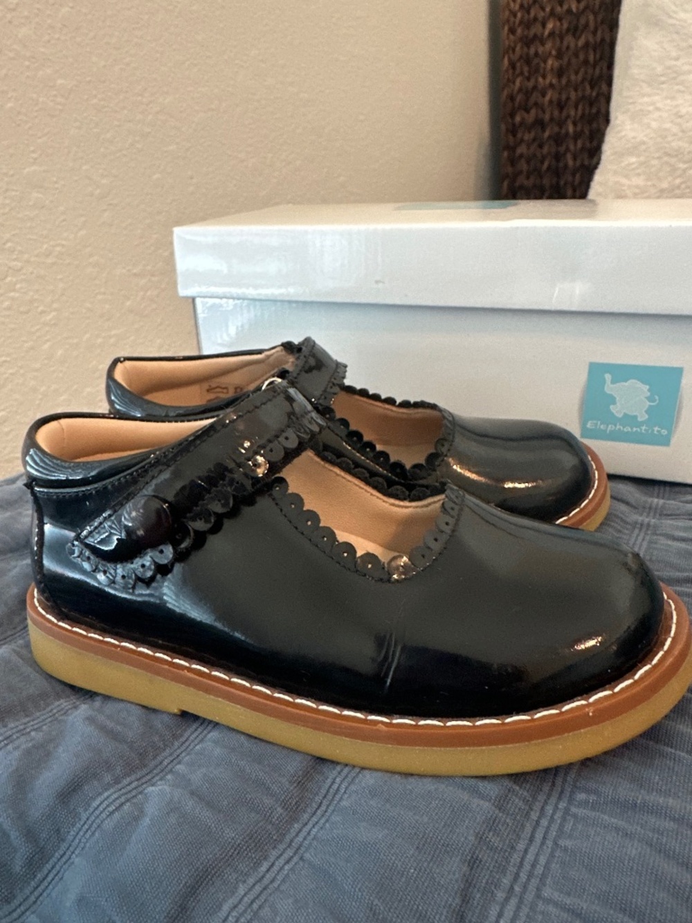 Elephantito Black Patent Mary Jane Size 8